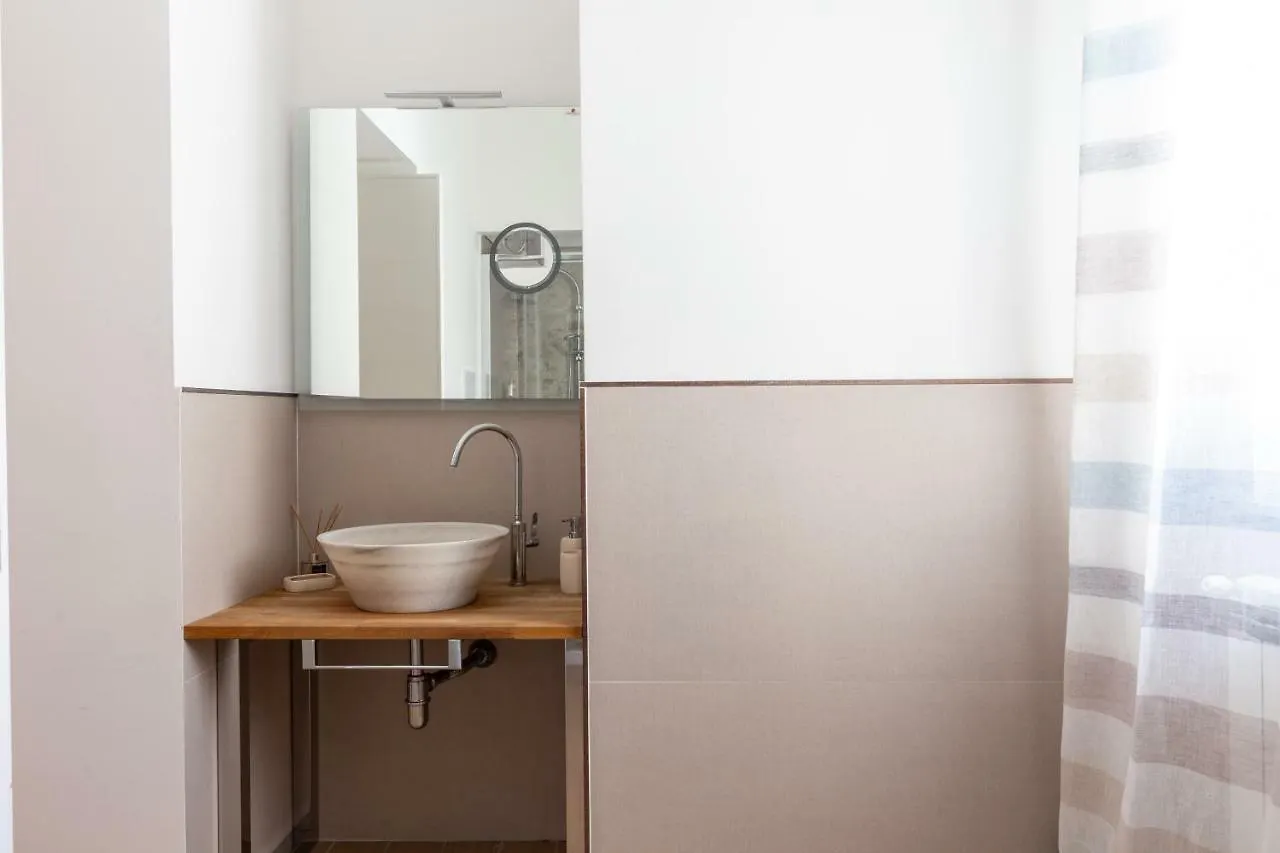 Il Sonno Dei Giusti Apartment By Domusicily Palermo Italy
