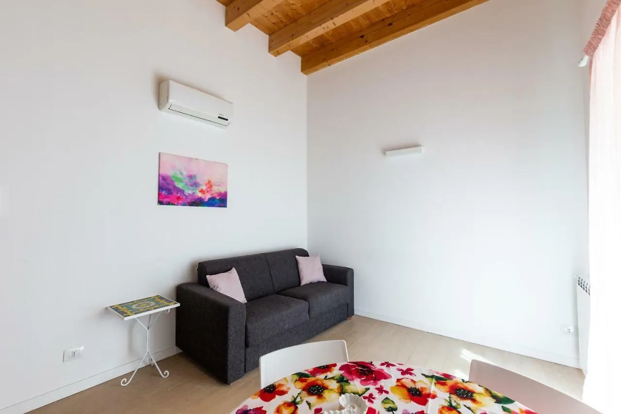 Il Sonno Dei Giusti Apartment By Domusicily Palermo Italy